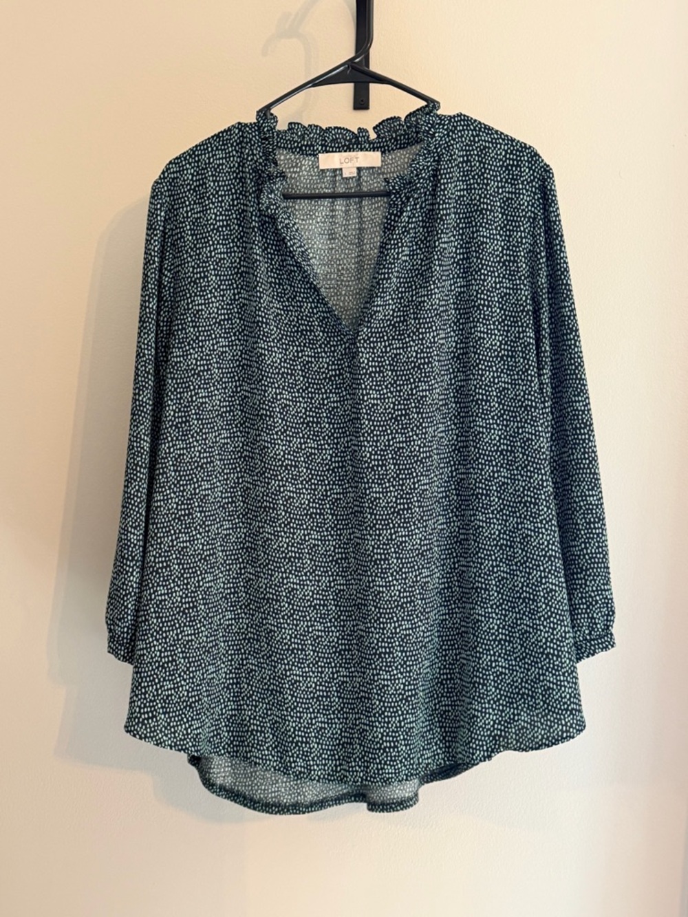 Loft Women's Navy & Green Printed V-Neck Blouse